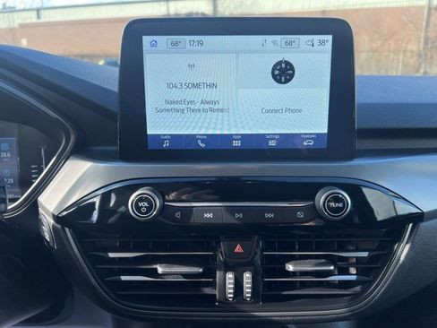 Used 2023 Ford Escape Active image 28