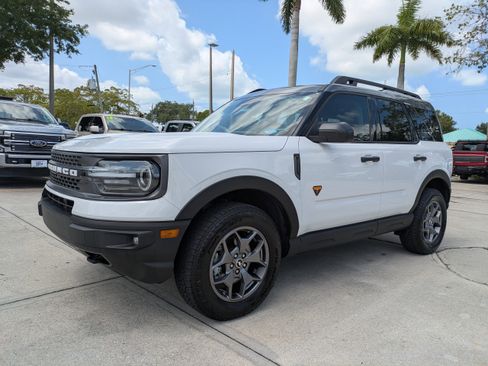 Certified 2023 Ford Bronco Sport Badlands AWD/4WD image 7