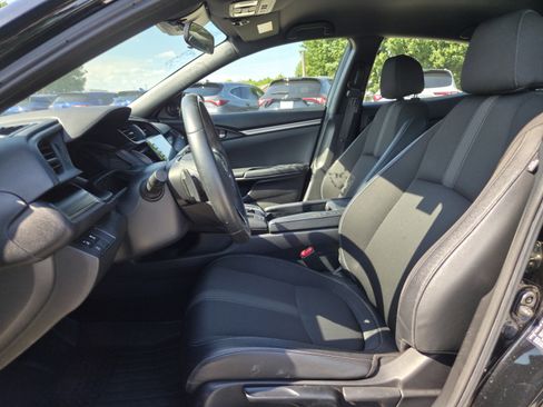 Used 2021 Honda Civic Sport image 6