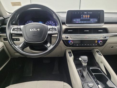 Used 2022 Kia Telluride EX w/ EX Premium Package image 22