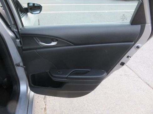 Used 2019 Honda Civic Sport image 28