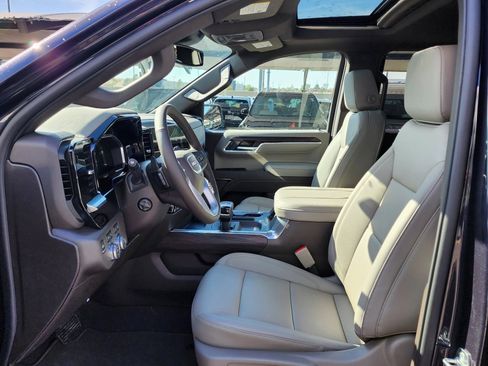 New 2026 GMC Sierra 1500 SLT w/ SLT Premium Plus Package image 17