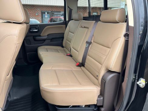 Used 2018 GMC Sierra 2500 Denali w/ Duramax Plus Package image 19