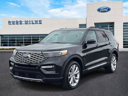 Used 2023 Ford Explorer Platinum w/ Technology Package image 6