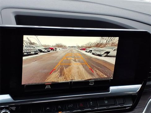 Used 2022 GMC Sierra 1500 SLT w/ SLT Convenience Package image 15