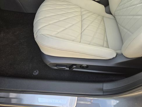New 2026 Nissan Sentra SL w/ Floor Mat Package FWD image 10