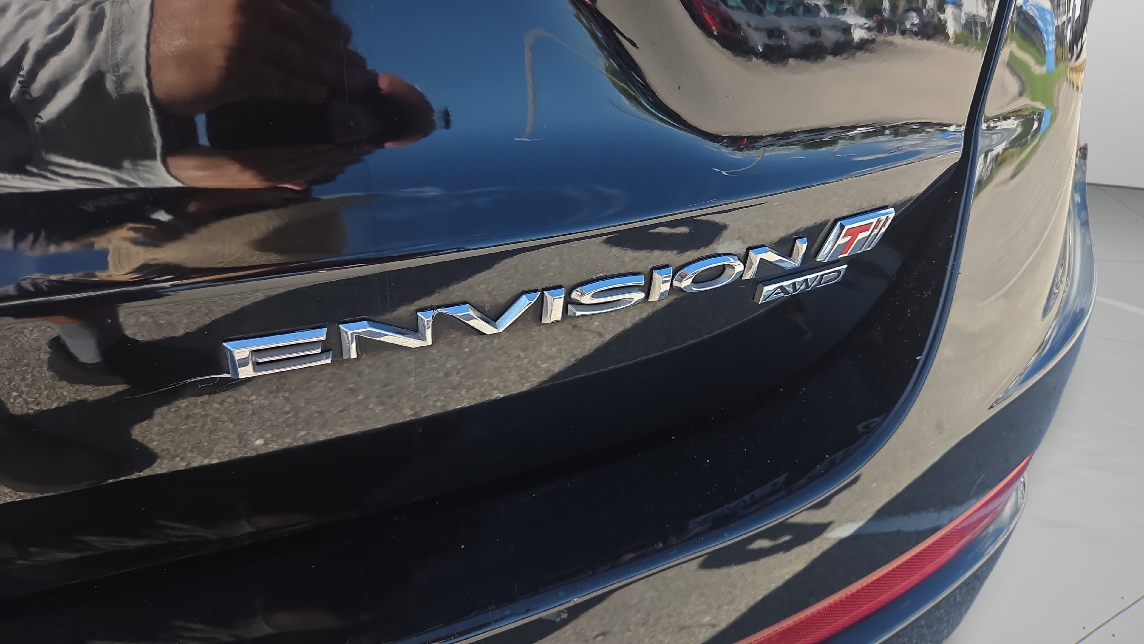 Used 2020 Buick Envision Premium AWD/4WD image 38