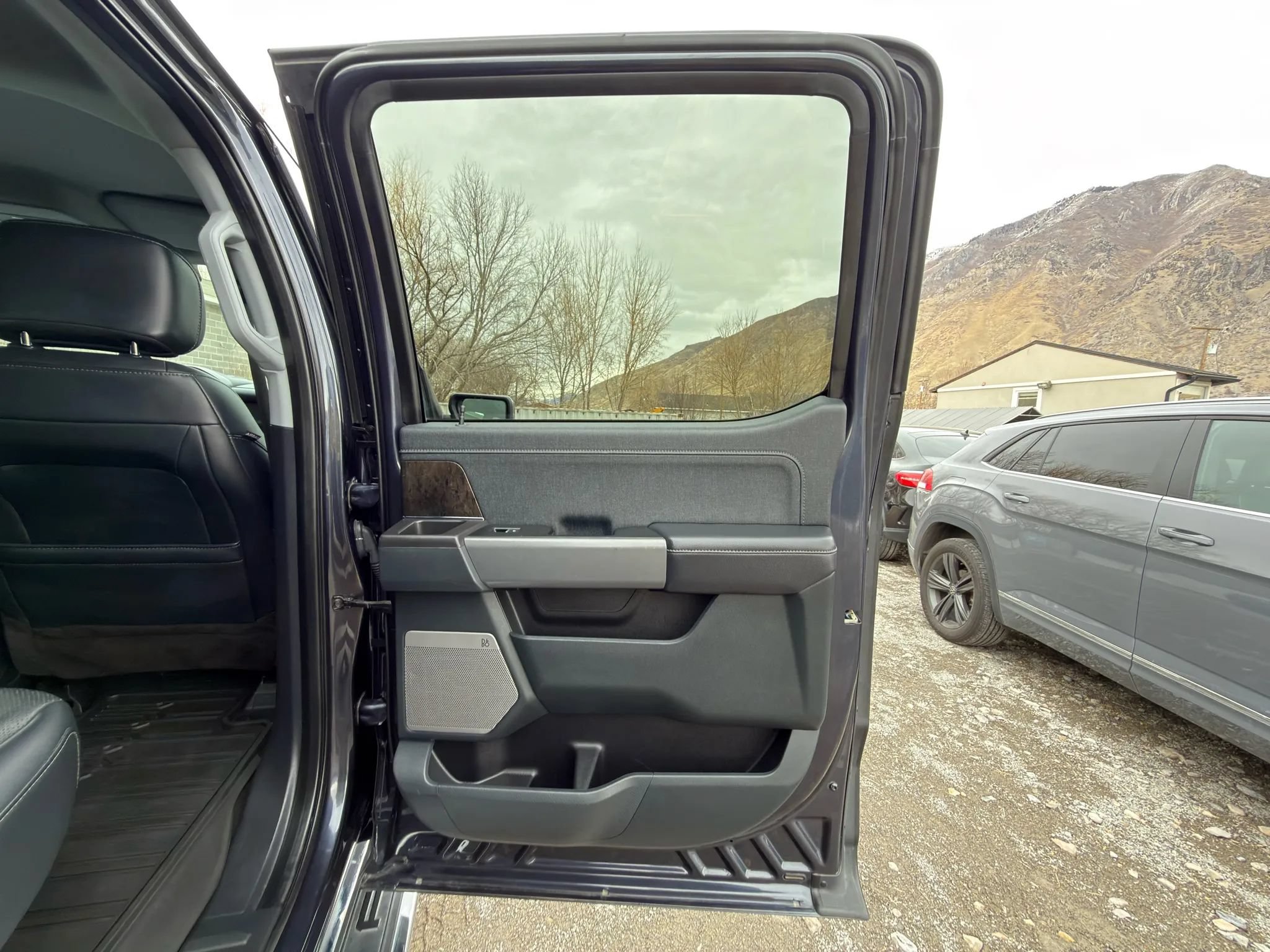 Used 2021 Ford F150 Lariat w/ Max Trailer Tow Package AWD/4WD image 6