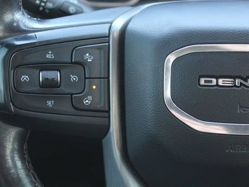 Used 2023 GMC Sierra 2500 Denali w/ Denali Ultimate Package AWD/4WD image 23