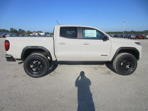 New 2026 GMC Canyon AT4 w/ Technology Plus Package AWD/4WD image 3
