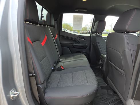 Used 2024 Chevrolet Colorado Z71 w/ Z71 Convenience Package 2 image 14