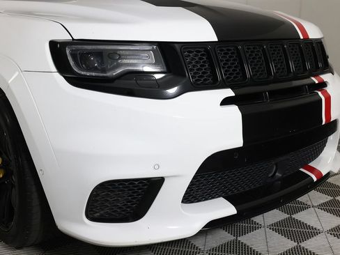 Used 2021 Jeep Grand Cherokee Trackhawk AWD/4WD image 42