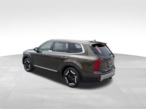 Used 2025 Kia Telluride S AWD/4WD image 4