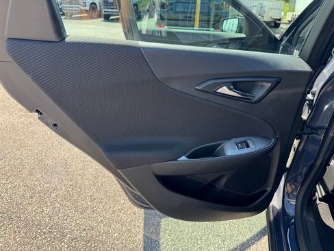 Used 2025 Chevrolet Malibu LT FWD image 21