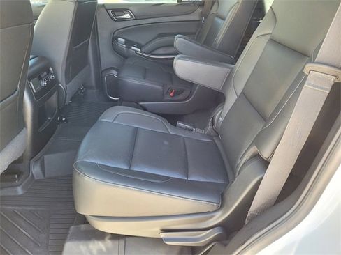 Used 2020 GMC Yukon SLT image 23