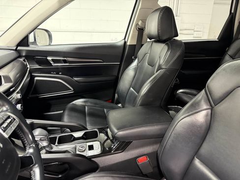 Used 2024 Kia Telluride S w/ S Sunroof Package AWD/4WD image 14