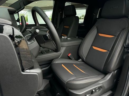 New 2026 GMC Sierra 2500 AT4 w/ AT4 Premium Plus Package AWD/4WD image 12