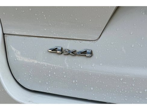 Used 2023 Jeep Grand Cherokee L Limited AWD/4WD image 28