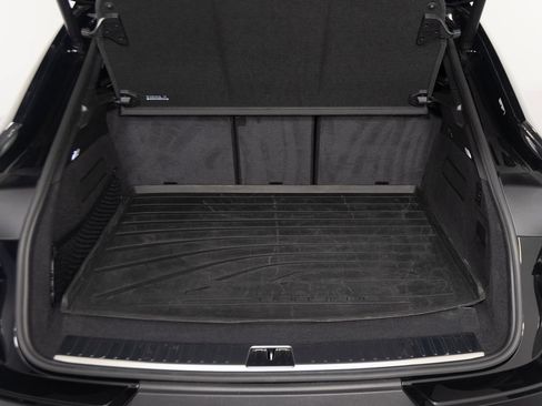 Certified 2025 Porsche Cayenne S AWD/4WD image 47