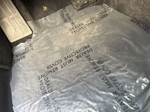 Certified 2022 Lexus LS 500 w/ Luxury Package image 17