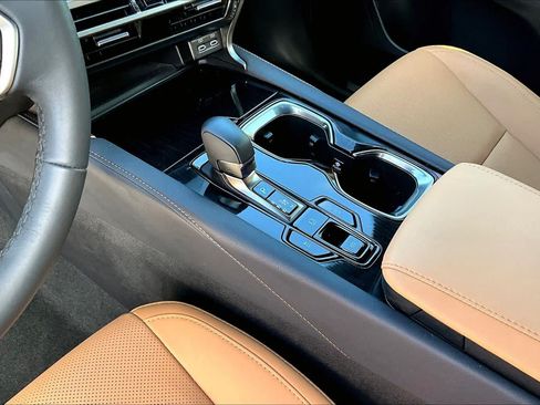 Used 2025 Lexus RX 350 FWD w/ Technology Package image 17