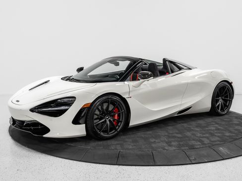 Used 2021 McLaren 720S Performance RWD image 4