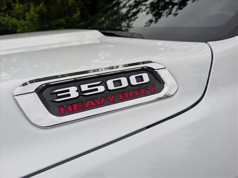 Used 2024 RAM 3500 Big Horn AWD/4WD image 10