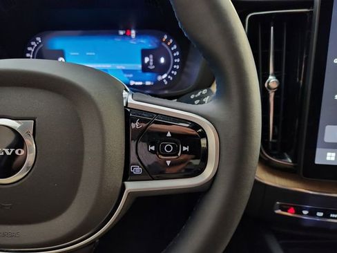 New 2026 Volvo XC60 B5 Plus w/ Climate Package image 29