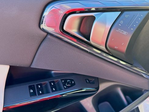 New 2026 BMW X3 xDrive30 w/ Convenience Package image 23