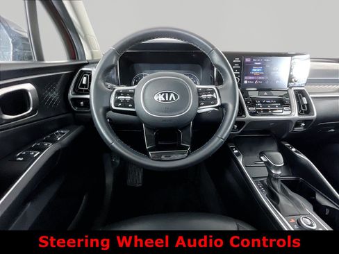 Used 2021 Kia Sorento S w/ Panoramic Sunroof Package AWD/4WD image 8