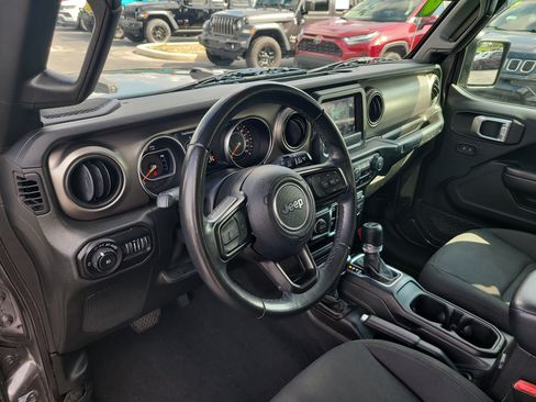 Used 2020 Jeep Wrangler Unlimited Sport S AWD/4WD image 19
