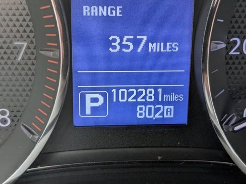 Used 2020 Nissan Armada SL w/ Premium Package image 21