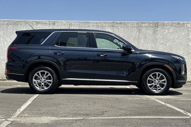 Used 2021 Hyundai Palisade SE FWD image 3