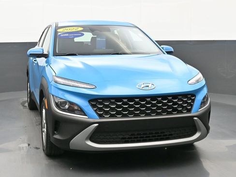 Certified 2022 Hyundai Kona SE image 8