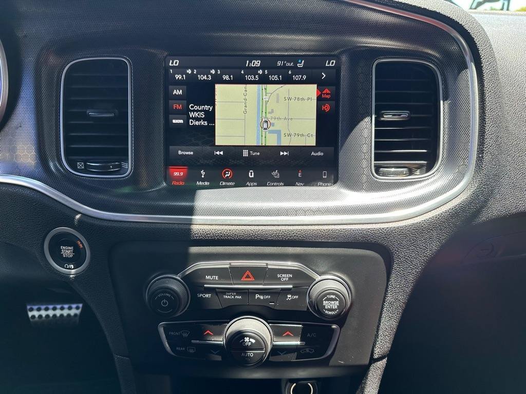Used 2018 Dodge Charger R/T Scat Pack w/ Dynamics Package RWD image 19