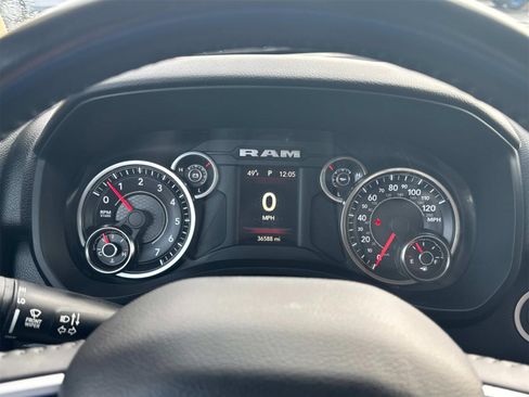 Used 2021 RAM 1500 Big Horn image 35