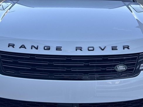 Used 2025 Land Rover Range Rover Sport Autobiography AWD/4WD image 11