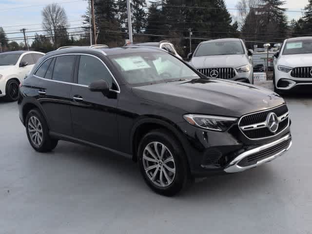 Certified 2026 Mercedes-Benz GLC 300 4MATIC image 2
