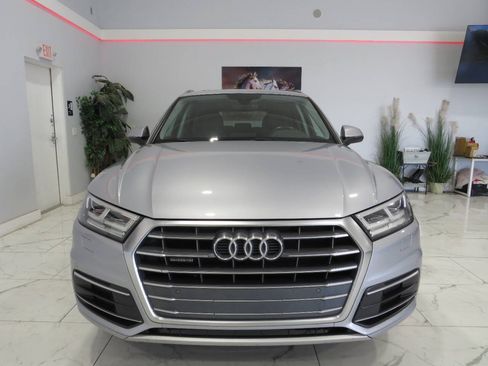 Used 2018 Audi Q5 2.0T Premium Plus w/ Premium Plus Package AWD/4WD image 9