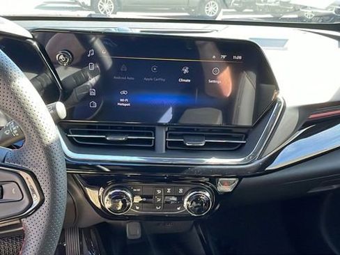 New 2026 Chevrolet Trax RS w/ Sunroof Package image 15