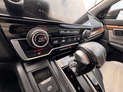 Used 2017 Honda CR-V Touring image 22