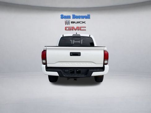 Used 2021 Toyota Tacoma SR w/ SR Convenience Package RWD image 8