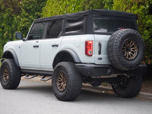 Used 2021 Ford Bronco Black Diamond AWD/4WD image 5