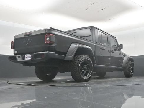 Used 2024 Jeep Gladiator Sport AWD/4WD image 46
