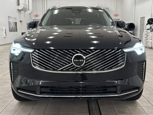 Used 2026 Volvo XC90 B6 Plus w/ Protection Package Premier image 10