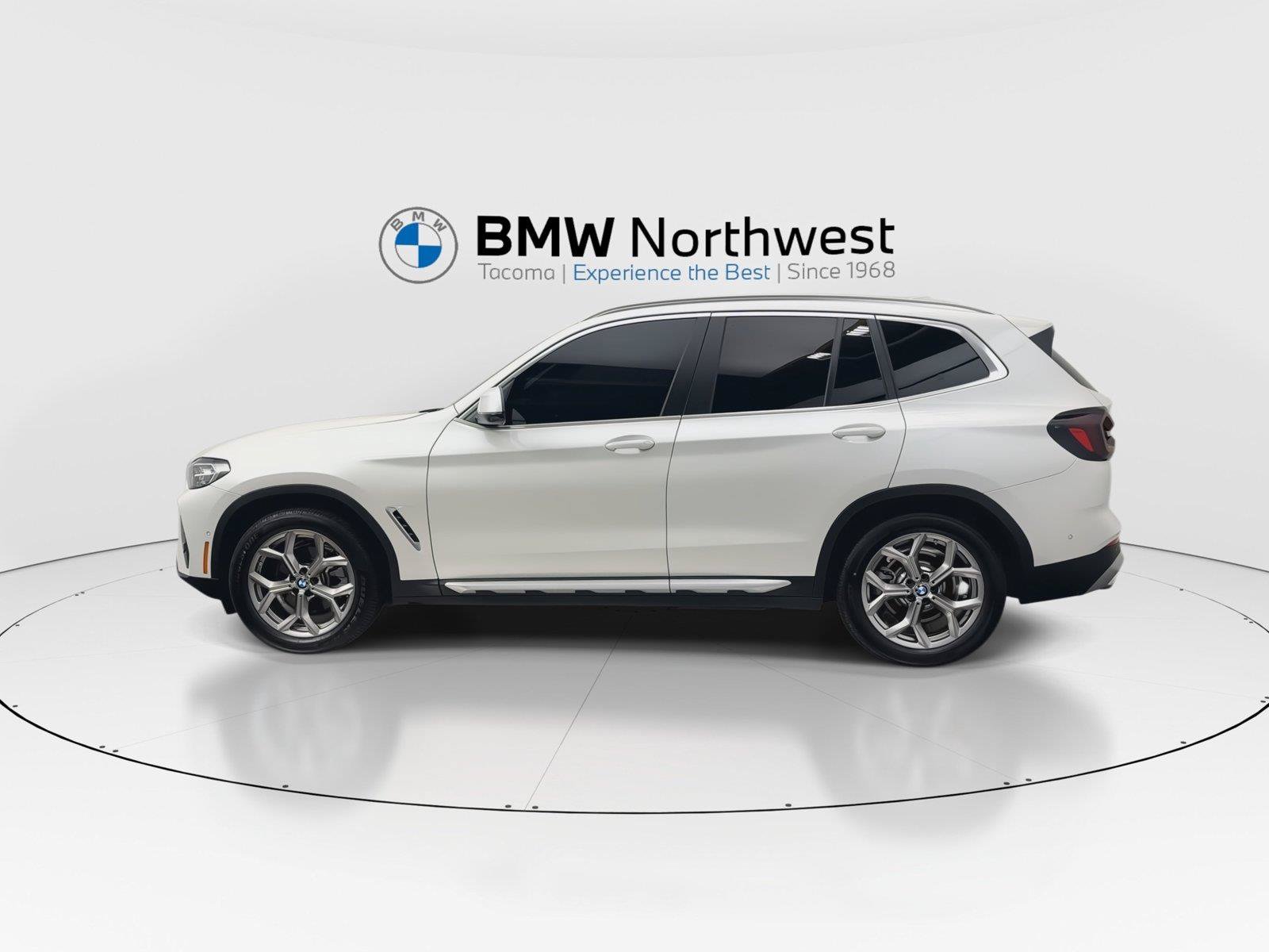 Used 2024 BMW X3 xDrive30i w/ Convenience Package w/ZPA AWD/4WD image 11