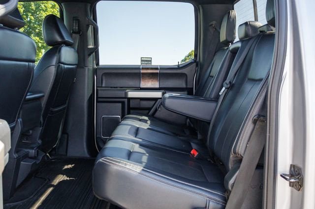 Used 2022 Ford F350 Lariat w/ Lariat Ultimate Package AWD/4WD image 8