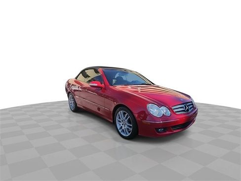 Used 2008 Mercedes-Benz CLK 350 Cabriolet image 2