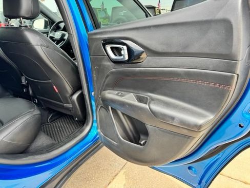 Used 2025 Jeep Compass Trailhawk AWD/4WD image 29
