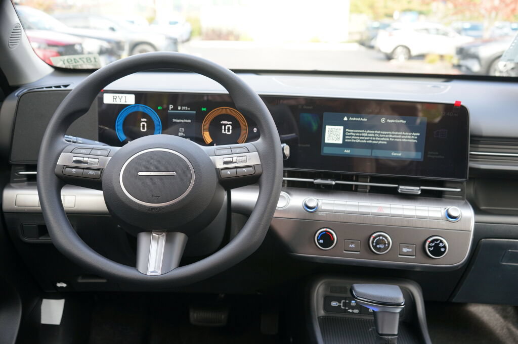 New 2027 Hyundai Kona SE AWD/4WD image 18
